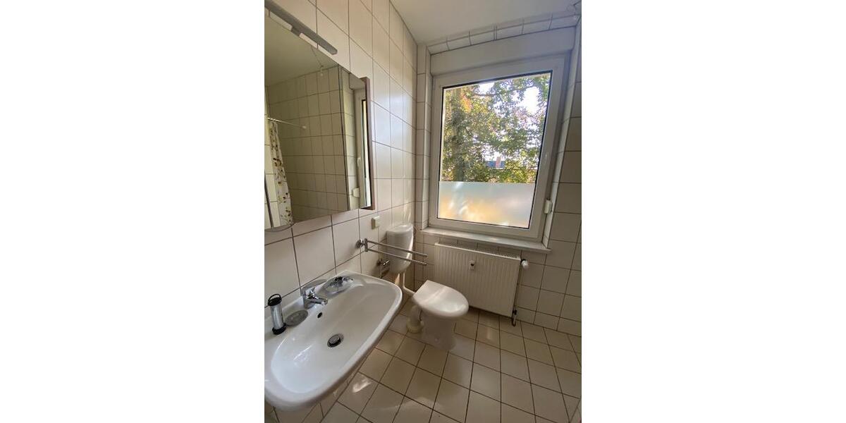 Hochparterre Raguhn-Jeßnitz Jeßnitz - 2 Zimmer, 43 m&sup2;, 350&euro; | Angebot:26262559