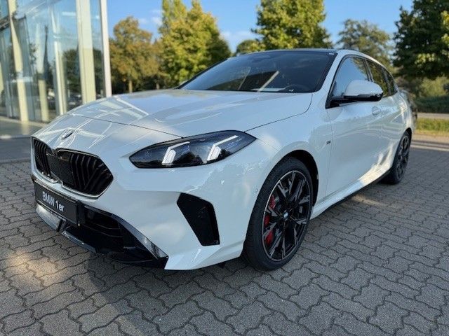 BMW 120 5.900 km 40.790 &euro; Norderstedt 22848