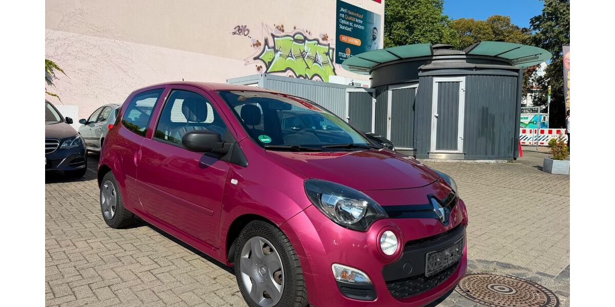 Renault Twingo 83.000 km 2.490 &euro; Magdeburg 39112
