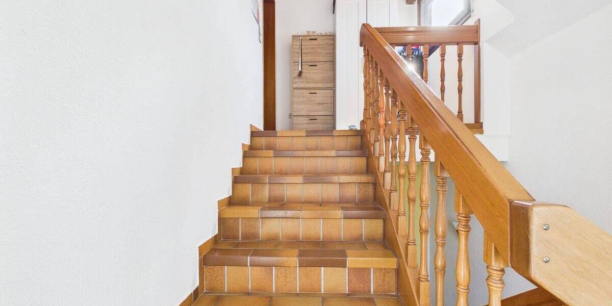 Einfamilienhaus Waiblingen Bittenfeld - 7 Zimmer, 227 m&sup2;, 780.000&euro; | Angebot:26156650