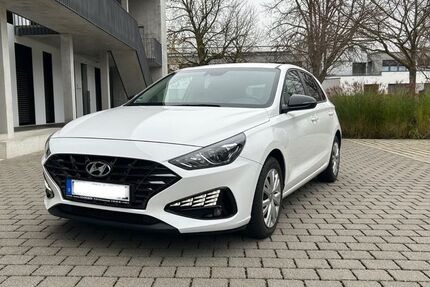 Hyundai i30 47.800 km 15.200 &euro; Heilbronn 74074