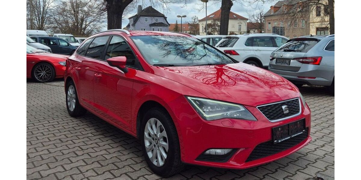 Seat Leon 136.000 km 10.840 &euro; Frohburg 04654