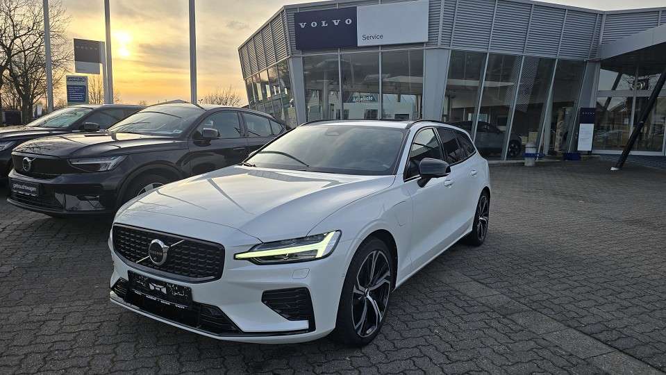 Volvo V60 43.400 km 42.880 &euro; Zeven 27404