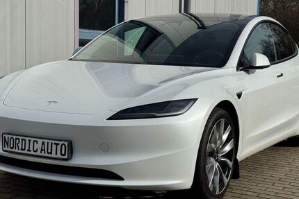 Tesla Model 3 77.000 km 37.995 &euro; Güstrow 18273