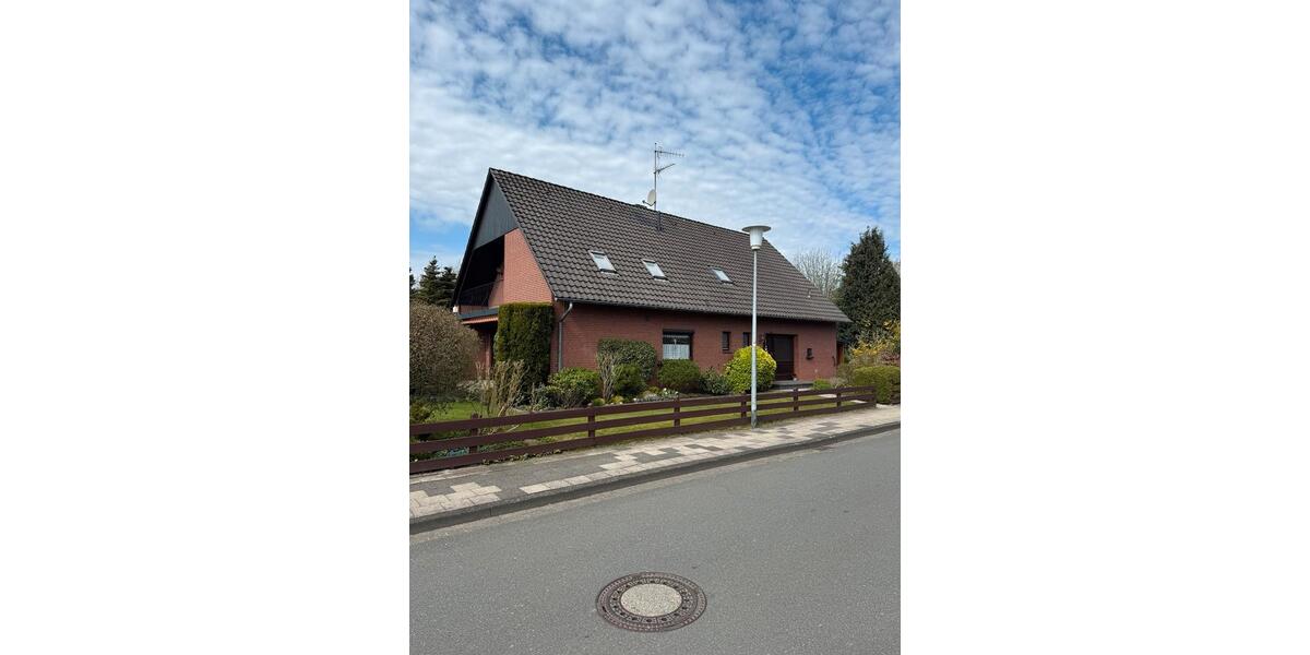 Einfamilienhaus Großenkneten - 7 Zimmer, 211 m&sup2;, 395.000&euro; | Angebot:26186368