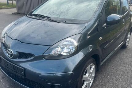 Toyota Aygo (X) 194.000 km 1.790 &euro; recklinghausen 45659