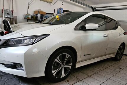 Nissan Leaf 62.000 km 12.300 &euro; Neulehe 26909