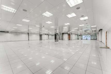Einzelhandel in Kehl 7.250 € 600 m²