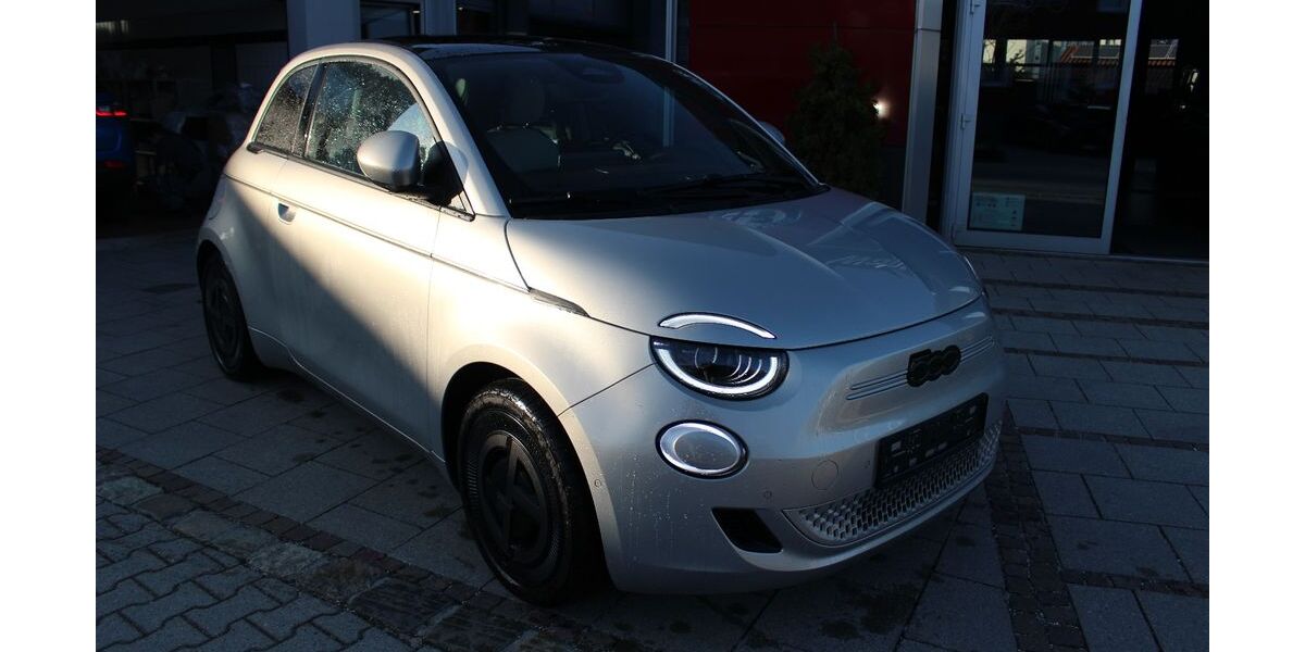 Fiat 500e 6.780 km 26.900 &euro; Weilheim 82362