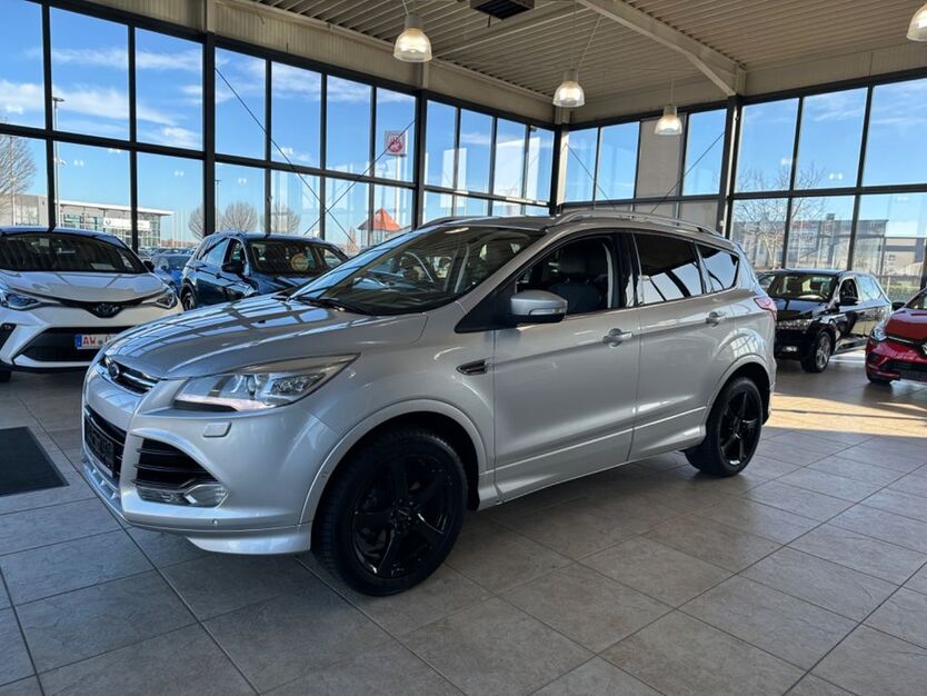 Ford Kuga 97.000 km 11.700 € Erftstadt 50374