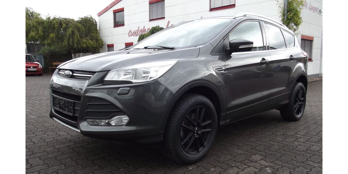 Ford Kuga 57.742 km 5.500 &euro; Bruchsal 76646
