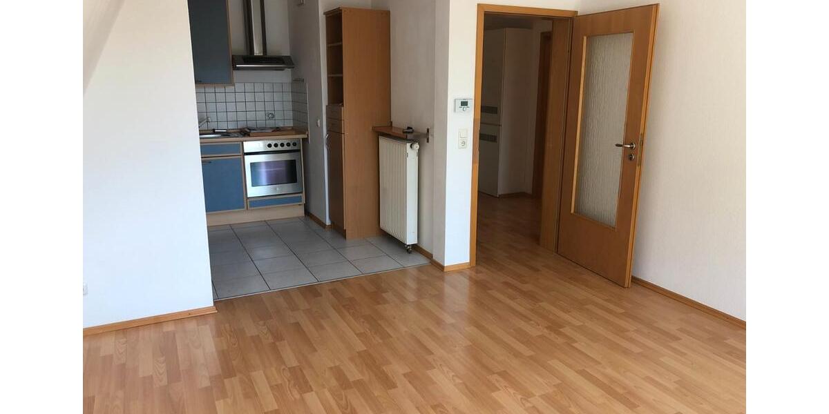 Dachgeschoßwohnung Delmenhorst - 2 Zimmer, 46 m&sup2;, 120.000&euro; | Angebot:26256149