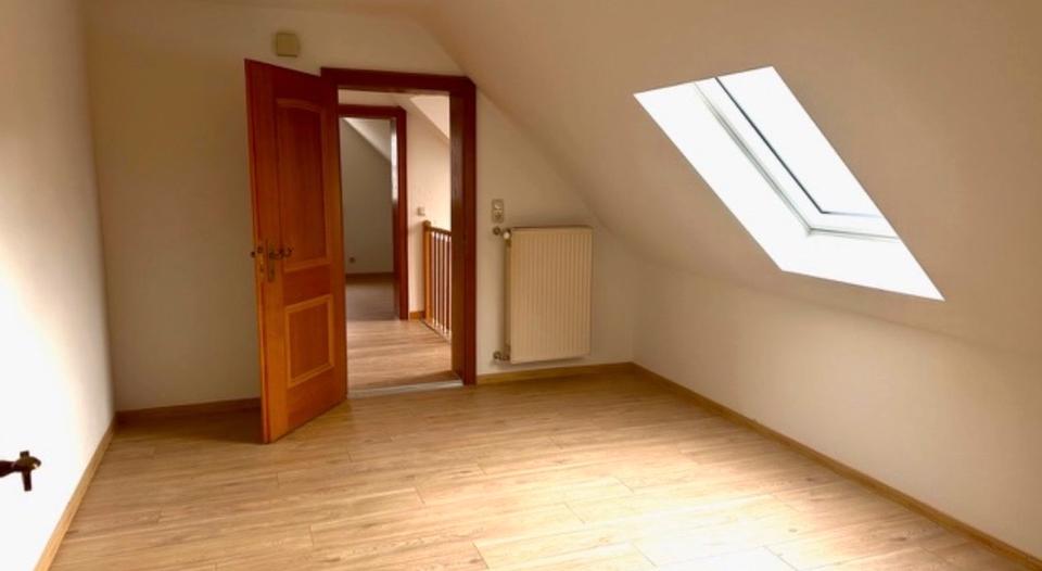 Einfamilienhaus Arnstorf - 6 Zimmer, 150 m&sup2;, 1.490&euro; | Angebot:26326548