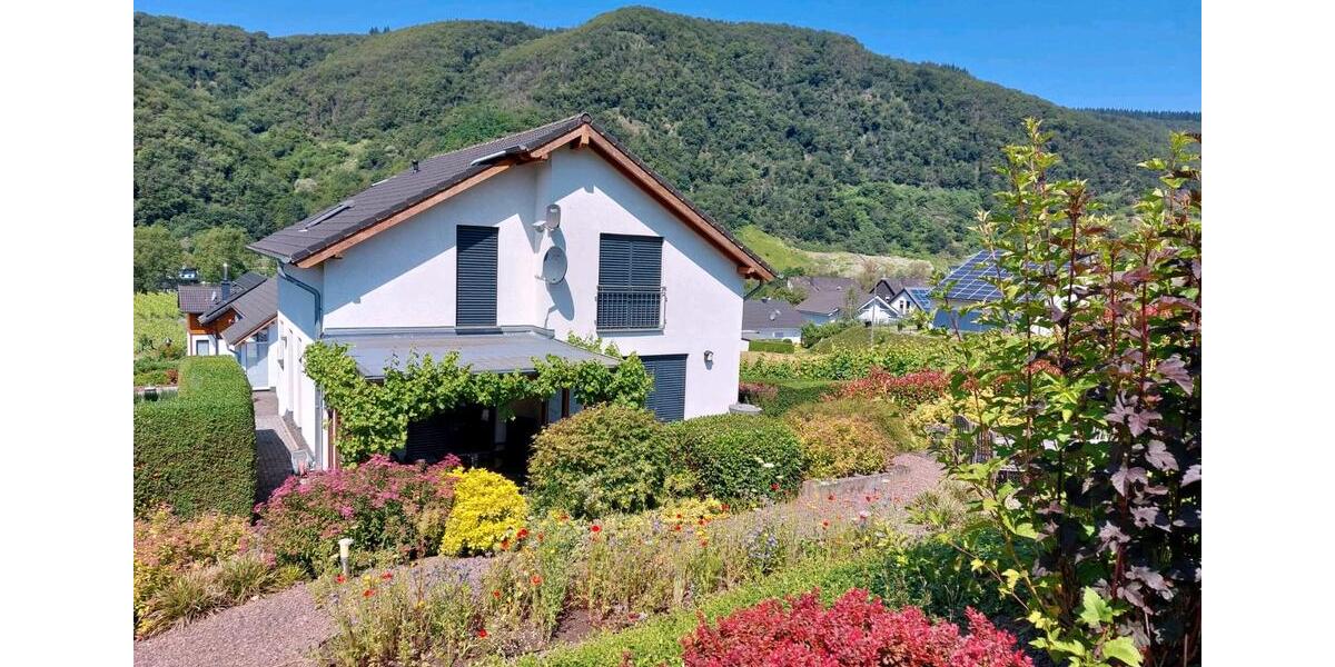 Einfamilienhaus Senheim - 5 Zimmer, 154 m&sup2;, 449.000&euro; | Angebot:26414441