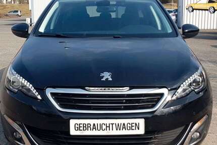 Peugeot 308 96.765 km 7.950 &euro; Frankfurt 15234