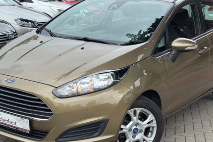 Ford Fiesta 145.282 km 6.500 &euro; Güstrow 18273