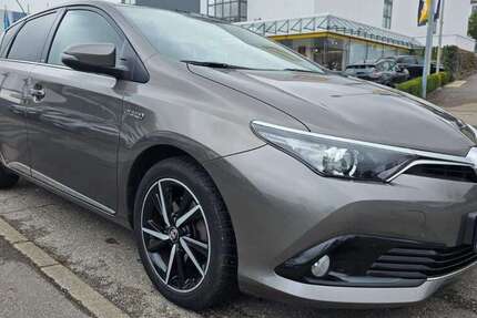 Toyota Auris 111.800 km 13.790 € Kornwestheim 70806