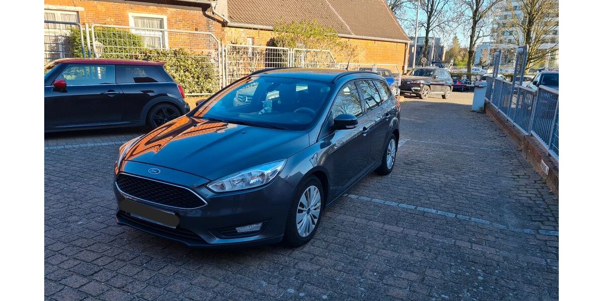 Ford Focus 129.000 km 6.500 &euro; Leer 26789