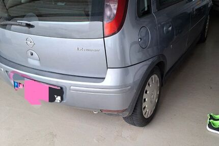 Opel Corsa 163.000 km 1.699 &euro; Alpirsbach 72275