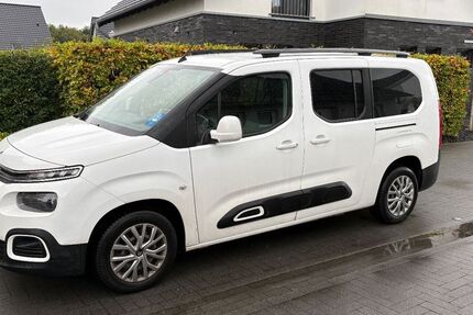 Citroen Berlingo 128.900 km 14.200 € Straelen 47638