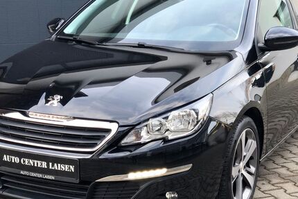 Peugeot 308 106.000 km 8.299 &euro; Reutlingen 72766