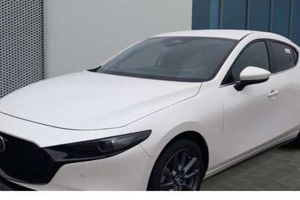 Mazda 3 2.963 km 31.488 &euro; Jena 07745