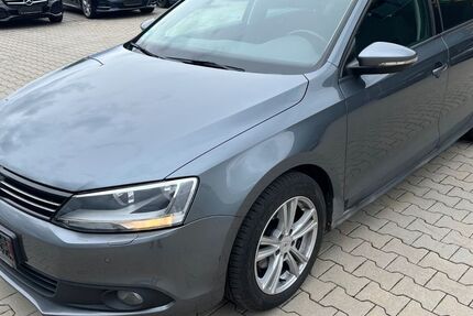 VW Jetta 164.500 km 4.990 &euro; Mengkofen 84152