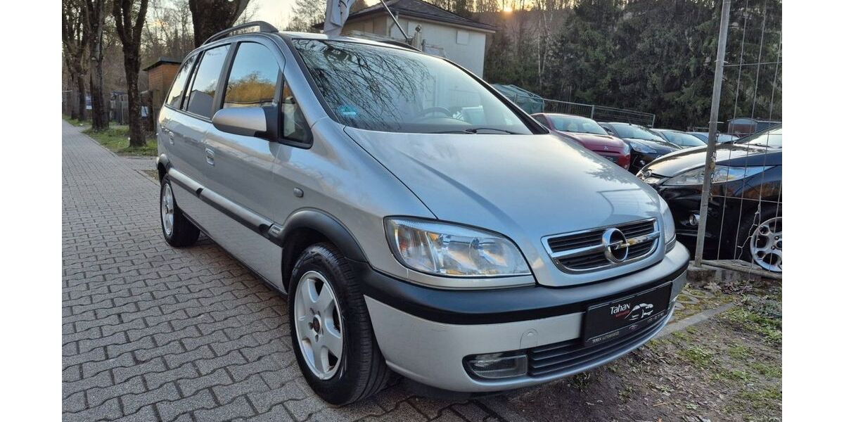 Opel Zafira 183.000 km 2.999 &euro; Hadamar 65589