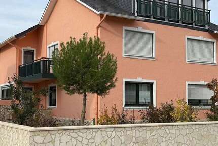 Haus Kruft - 10 Zimmer, 280 m&sup2;, 585.000&euro; | Angebot:25159053