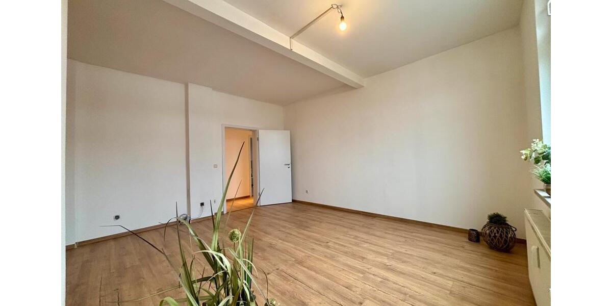 Dachgeschoßwohnung Hagen Hagen-Nord - 3.5 Zimmer, 95 m&sup2;, 159.000&euro; | Angebot:24771113