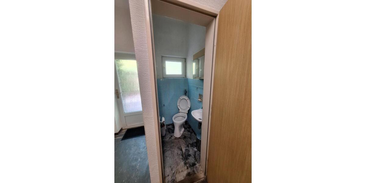 Einfamilienhaus Twistringen - 10 Zimmer, 190 m&sup2;, 195.000&euro; | Angebot:27023985