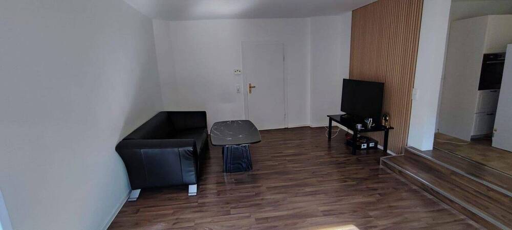 Freie 3-Zimmer-Wohnung mit Balkon in zentraler Lage! Provisionsfrei