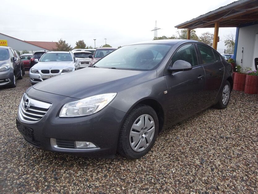 Opel Insignia 196.391 km 3.500 € Dresden 01219