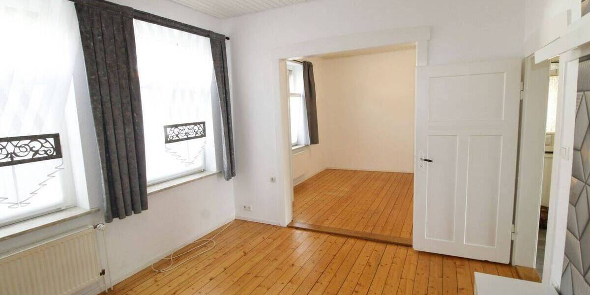 Mehrfamilienhaus, Wohnhaus Celle Heese - 8 Zimmer, 398.000&euro; | Angebot:26820295