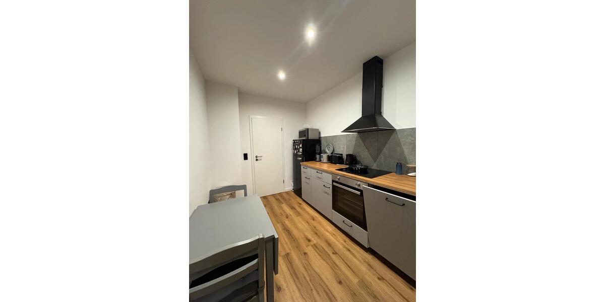 Etagenwohnung Emden - 2 Zimmer, 72 m&sup2;, 940&euro; | Angebot:26414954
