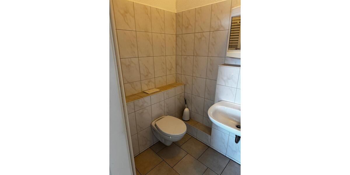 Hochparterre Seegebiet Mansfelder Land - 1 Zimmer, 42 m&sup2;, 490&euro; | Angebot:26162524
