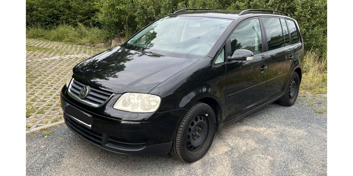 VW Touran 245.000 km 2.300 &euro; Röderaue 01609