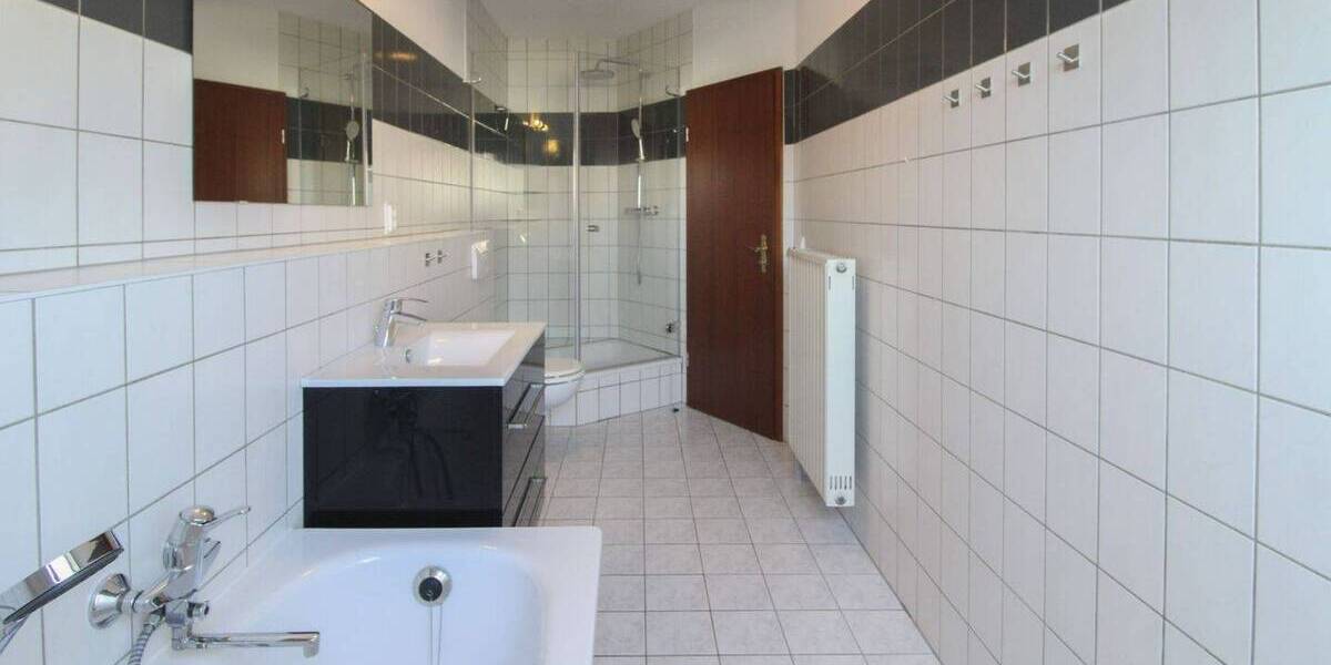 Einfamilienhaus Leuna Kötschlitz - 5 Zimmer, 240.000&euro; | Angebot:26875297