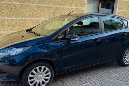 Ford Fiesta 143.000 km 3.200 &euro; ECHING, KR FREISING 85386