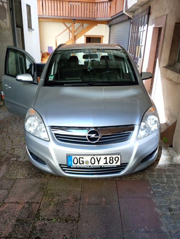 Opel Zafira 139.000 km 3.400 € Ottenhofen im Schwartzwald 77883