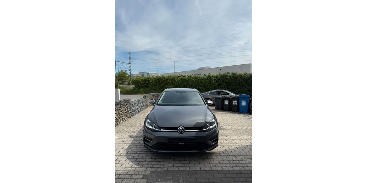 VW Golf 121.038 km 16.000 &euro; Landshut 84034