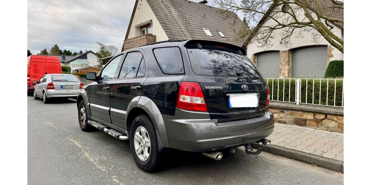 Kia Sorento 162.000 km 2.999 &euro; rüsselsheim 65428