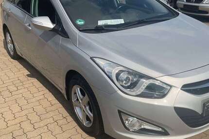 Hyundai i40 146.300 km 4.999 &euro; Hamburg 21107