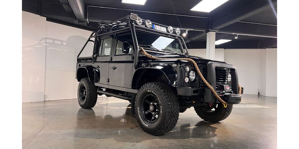 Land Rover Defender 79.000 km 49.900 &euro; Zeven 27404