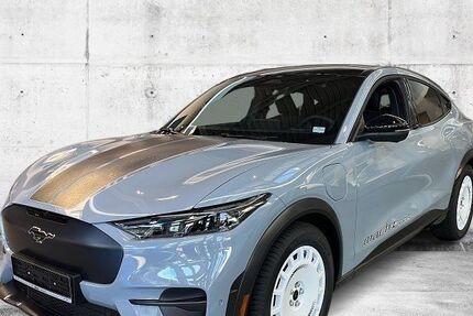 Ford Mustang Mach-E 15.000 km 49.990 &euro; Siegen 57072