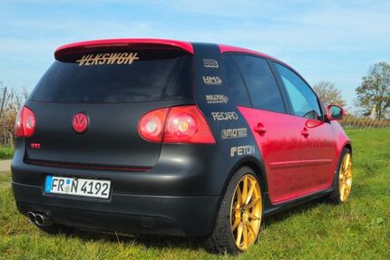 VW Golf 210.000 km 5.500 &euro; Bollschweil 79283