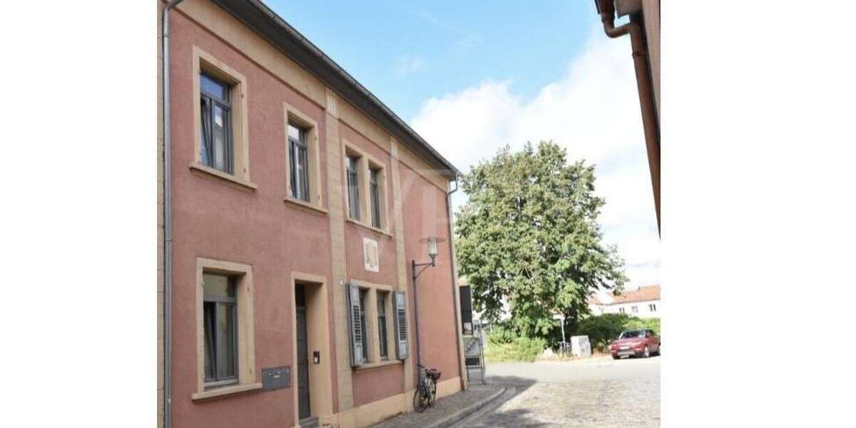 Etagenwohnung Speyer - 3 Zimmer, 77 m&sup2;, 1.050&euro; | Angebot:27087476