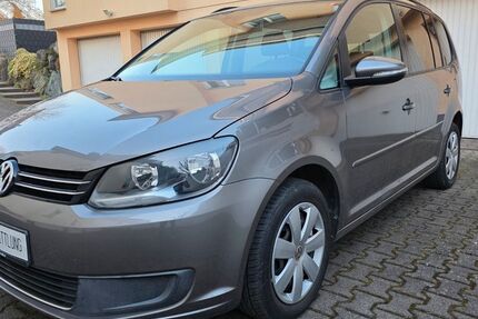 VW Touran 92.000 km 8.490 &euro; Niddatal 61194