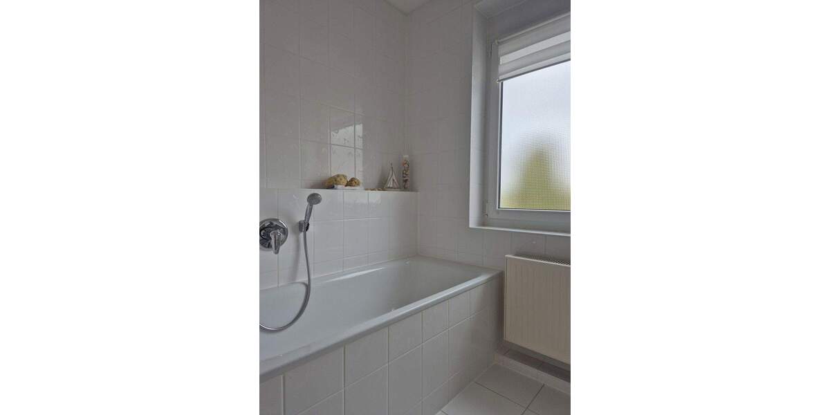 Niedrigenergie-Haus in ruhiger Wohnlage reserviert 5 zimmer