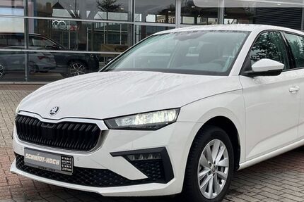 Skoda Scala 6.155 km 23.495 &euro; Wilhelmshaven 26389